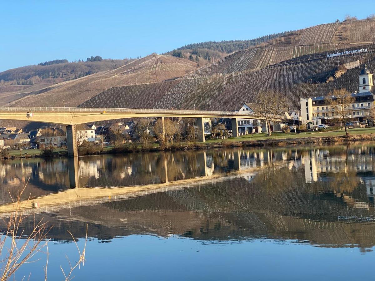 Mittelmosel Panorama Ferienwohnung Kinheim Экстерьер фото
